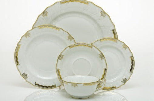 Herend Princess Victoria Gray Dinnerware Collection