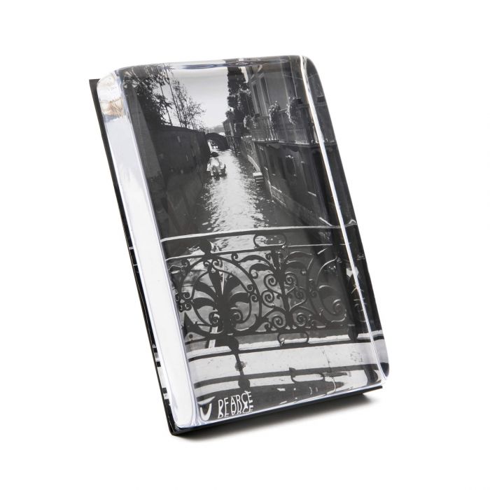 Simon Pearce Woodbury 5X7 Vertical Photo
