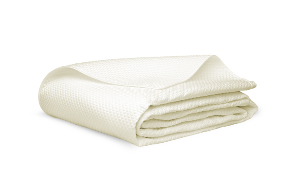 Matouk Alba Quilt