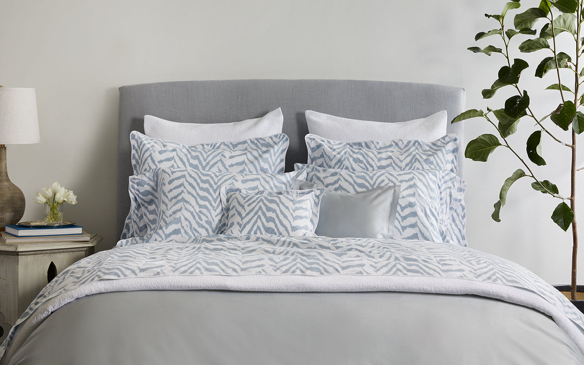Quincy Bedding