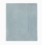 Sferra Festival Oblong Tablecloth, 66" x 106"