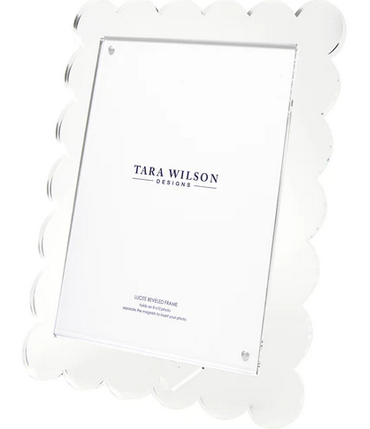 Scallop Frame 8 x 10