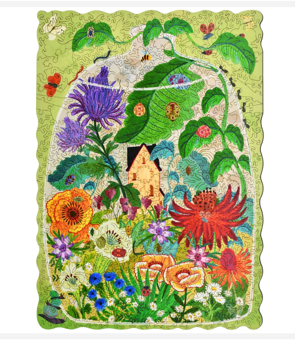 Liberty Bug Garden Terrarium
