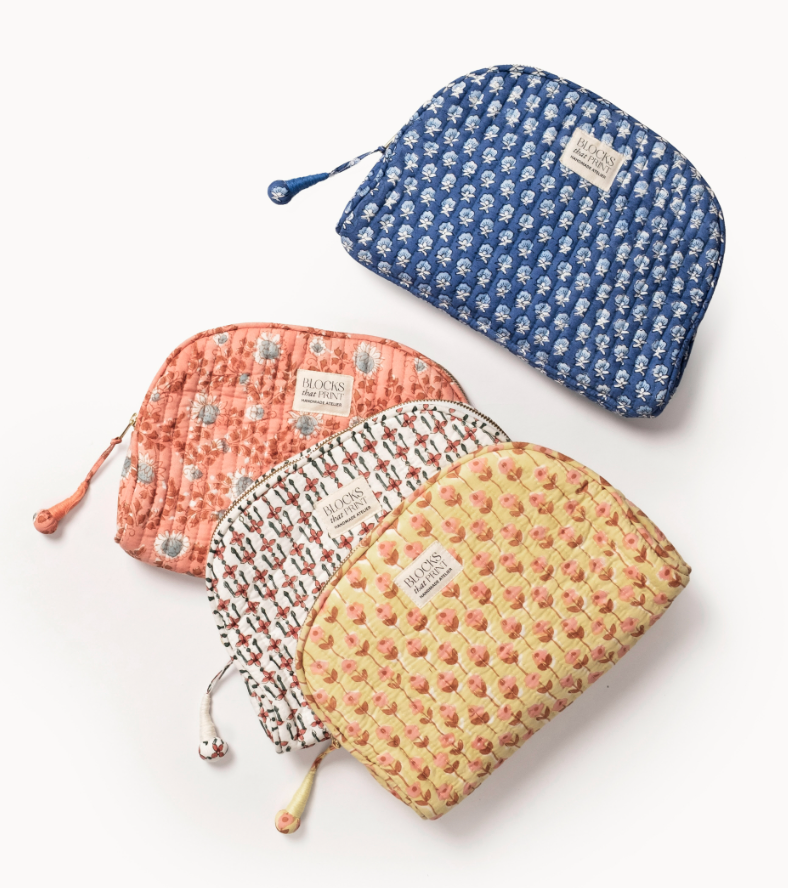 Medium Quilted Travel Pouch -Crimson Mosaic