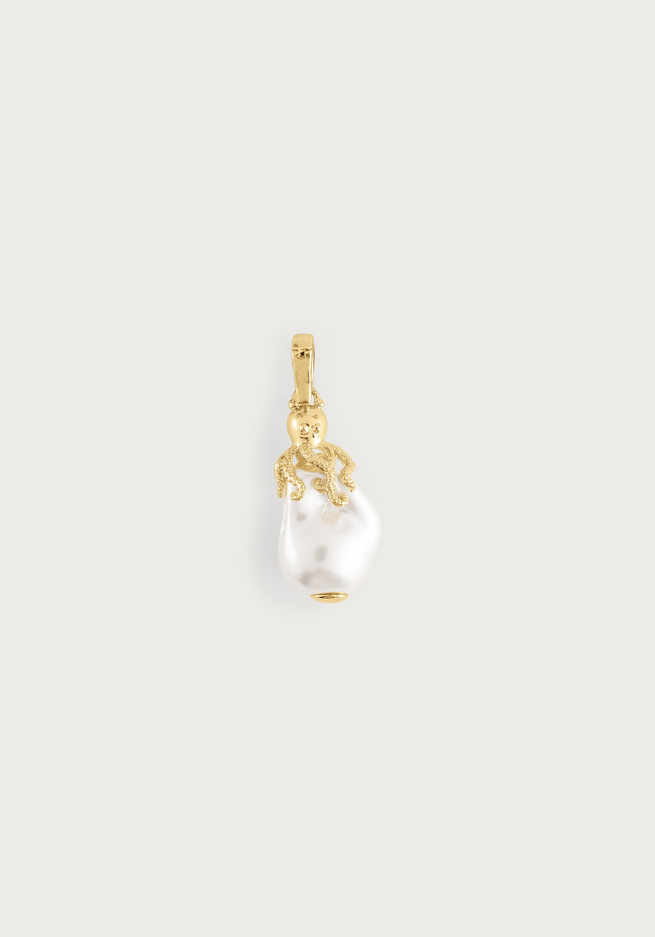 Anabel Aram Milos Collection