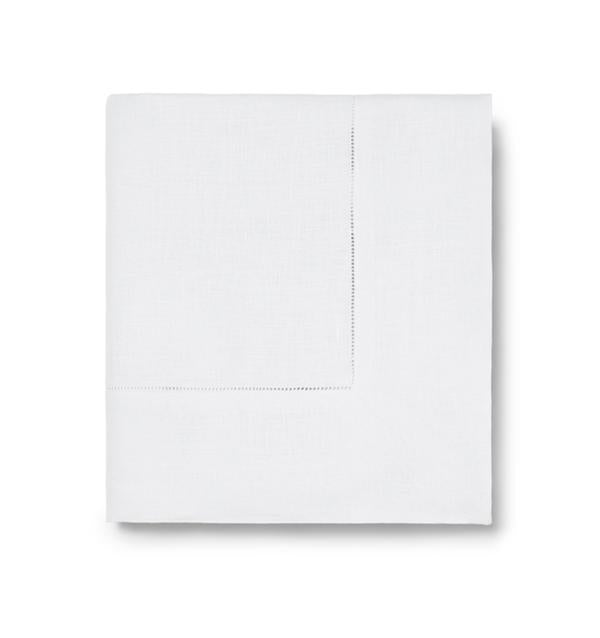 Sferra Festival Oblong Tablecloth, 66" x 86"