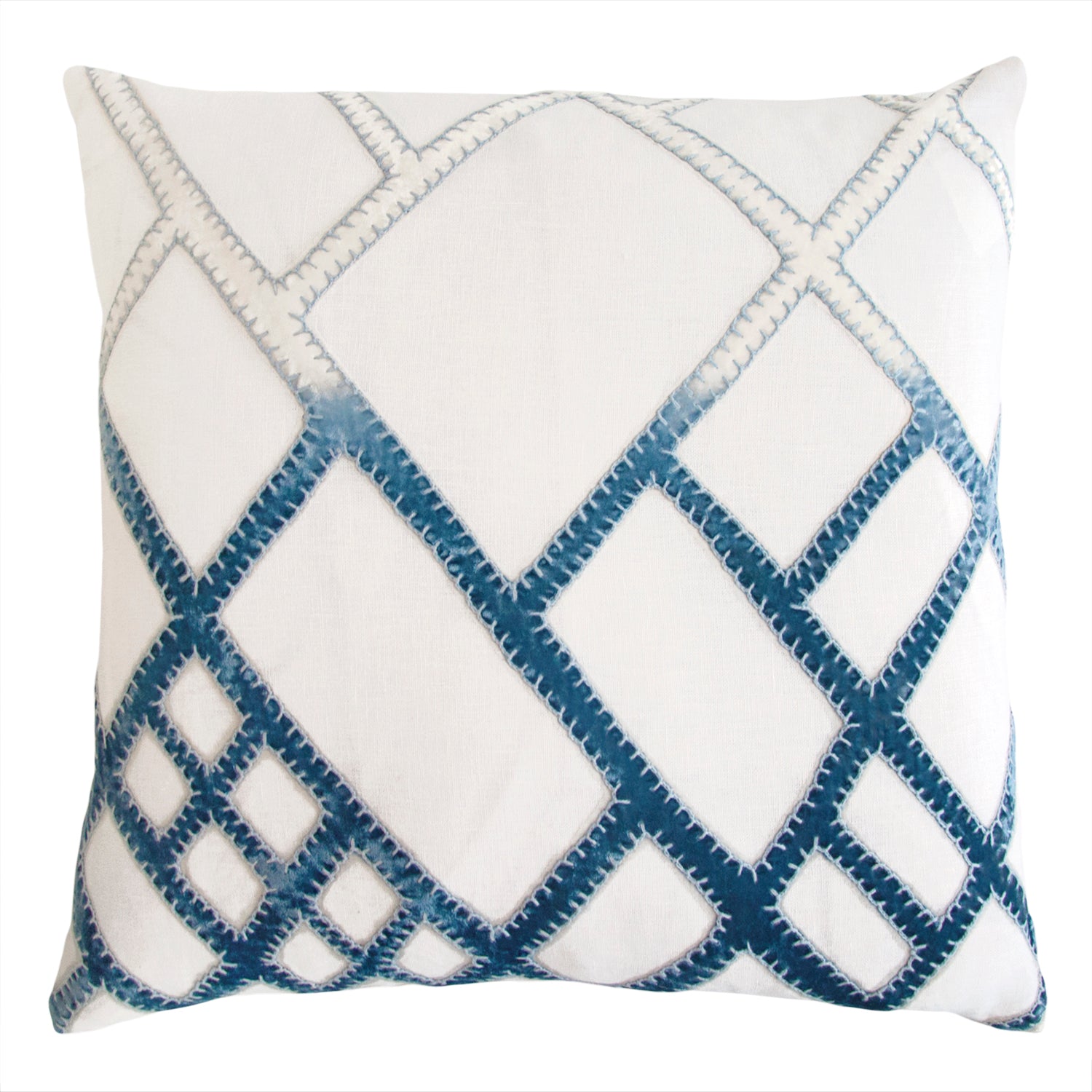 Net Applique Linen 22 x 22 Pillow - Azul