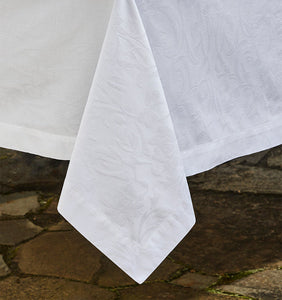 Sferra Itria Round Tablecloth 90" White